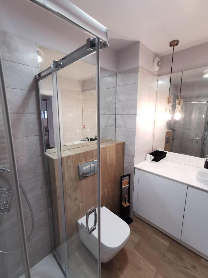 Lesny Apartament Nad Zalewem 凯尔采 外观 照片
